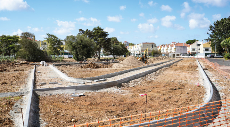 Instalação de Equipamentos de Street Workout no Bairro da Nova Imagem | Algueirão – Mem Martins